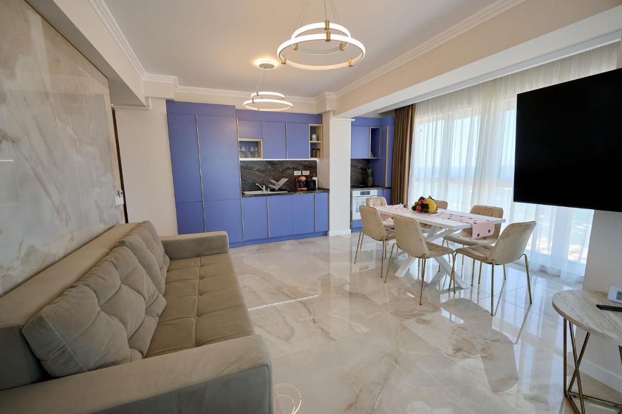 Beach Bliss Apartment In Infinity Beach Resort Parking ママイア エクステリア 写真
