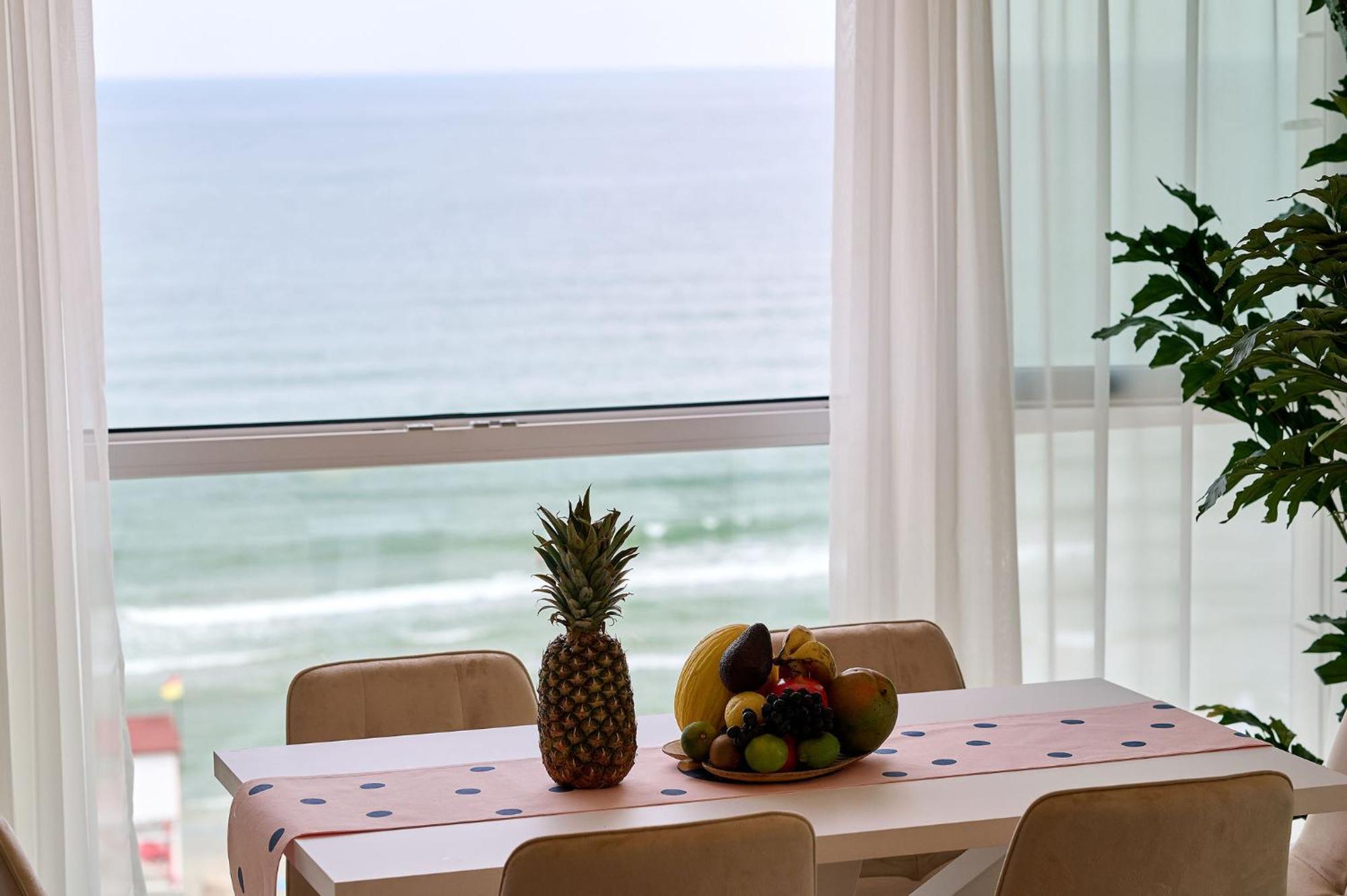 Beach Bliss Apartment In Infinity Beach Resort Parking ママイア エクステリア 写真