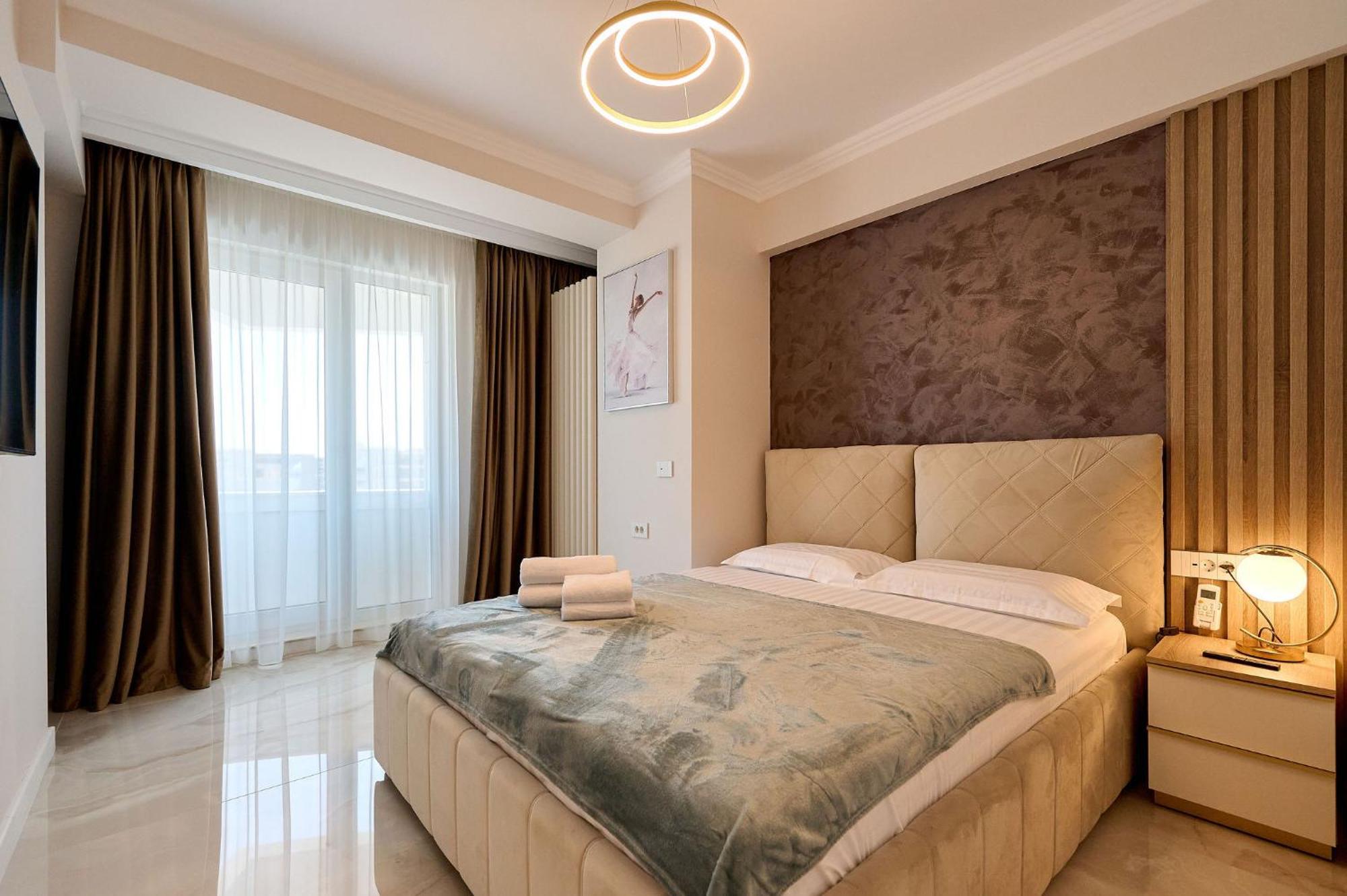 Beach Bliss Apartment In Infinity Beach Resort Parking ママイア エクステリア 写真